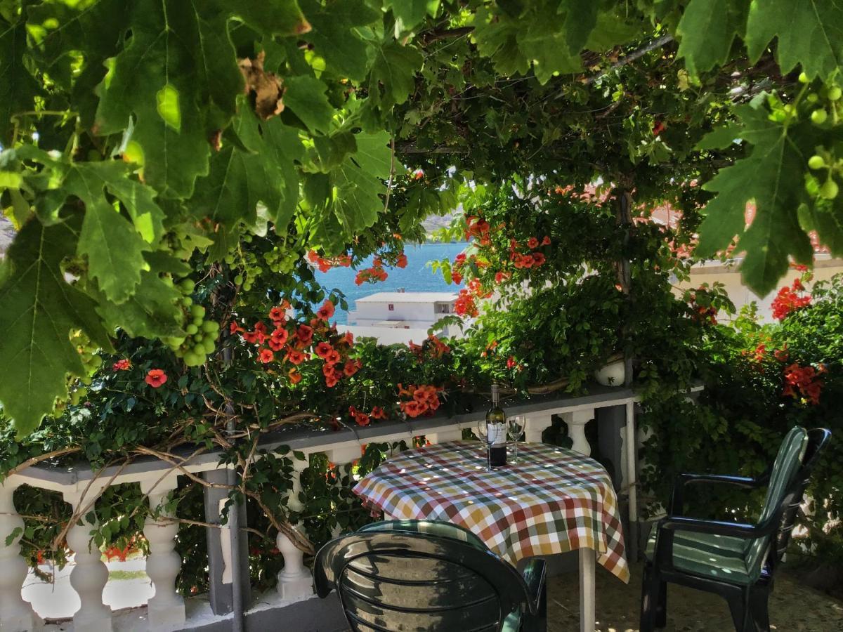 Apartment Coral Метайна Екстер'єр фото