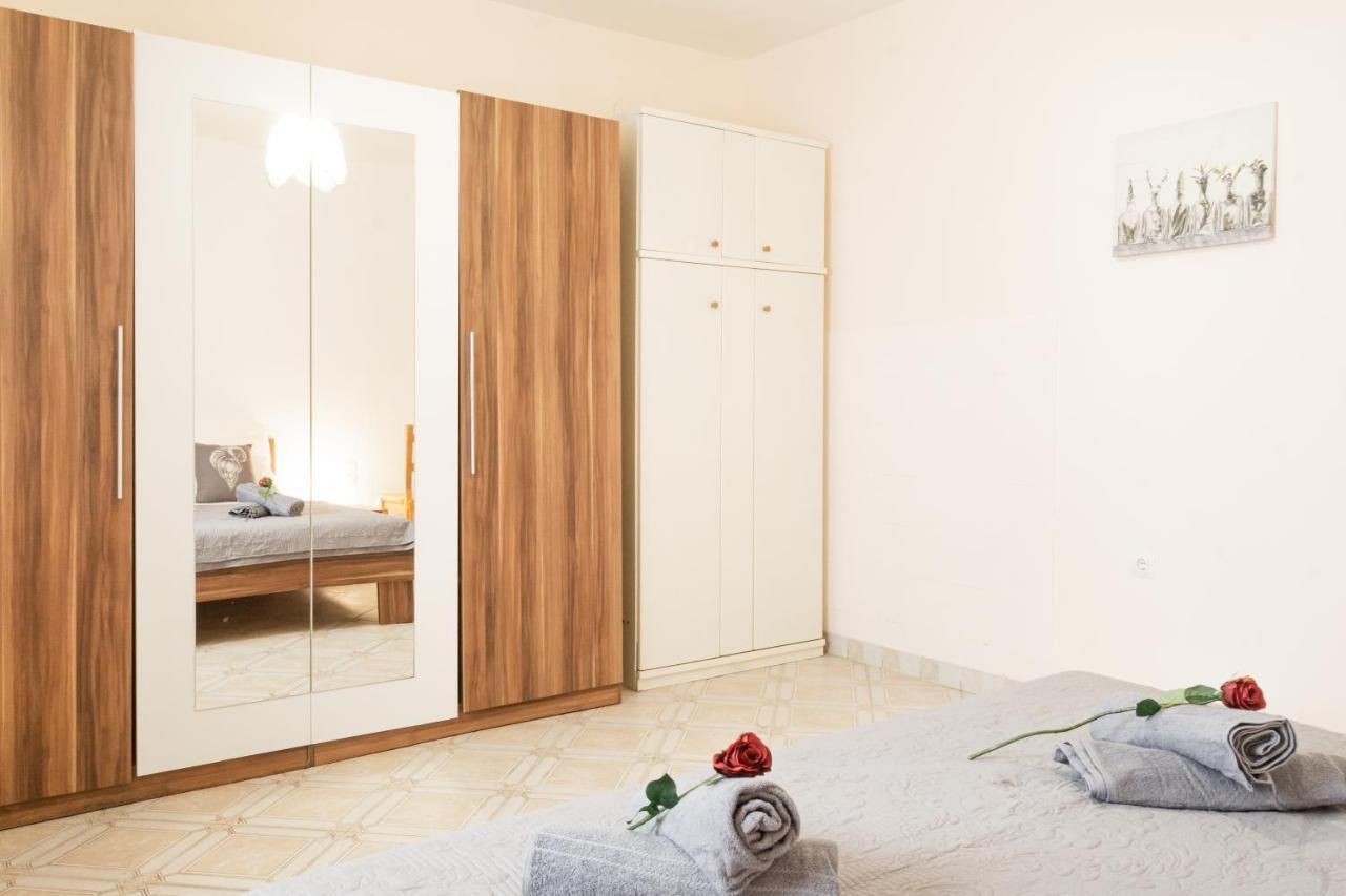 Apartment Coral Метайна Екстер'єр фото