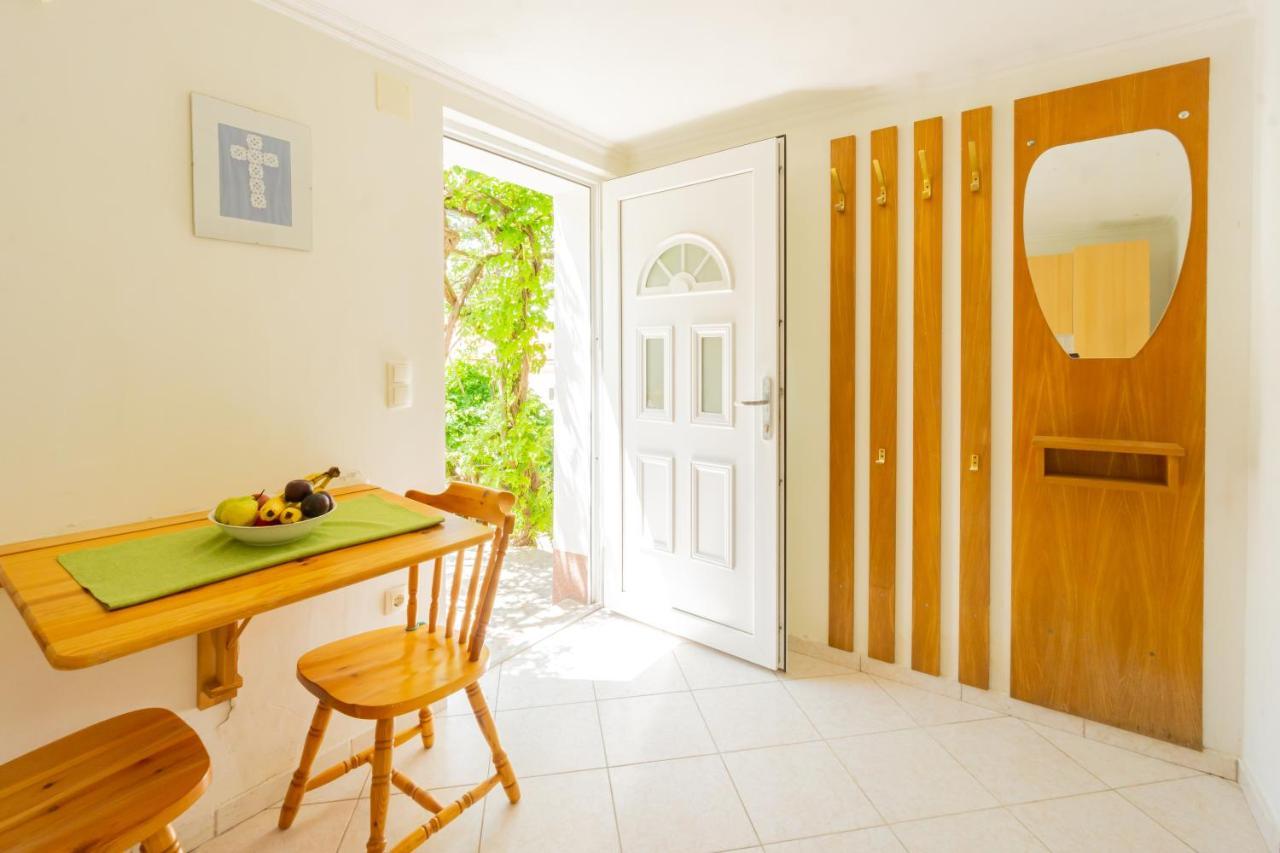 Apartment Coral Метайна Екстер'єр фото