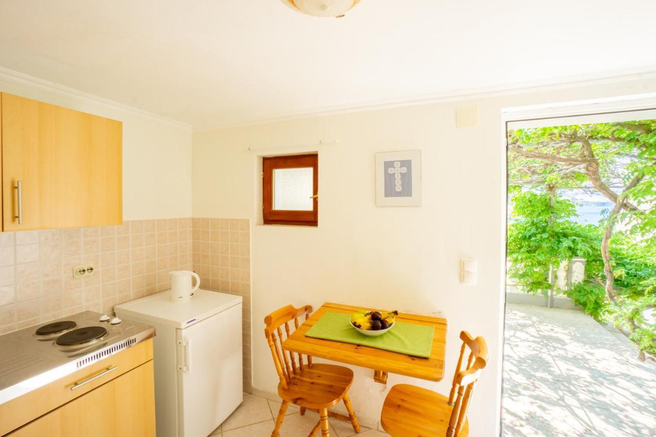 Apartment Coral Метайна Екстер'єр фото